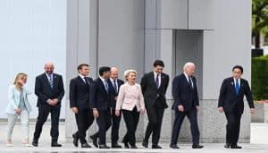 G7
